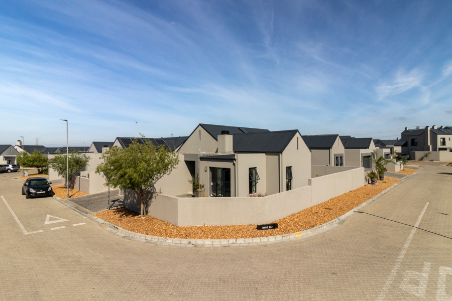 3 Bedroom Property for Sale in Aan de Wijnlanden Western Cape